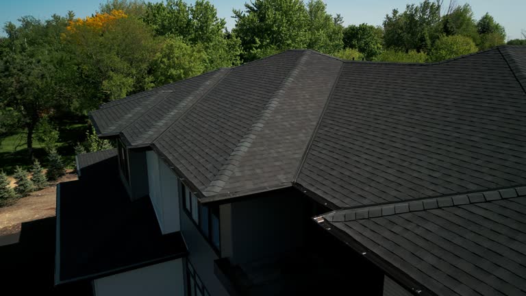 Best Emergency Roof Repair Services  in Maple Heights, OH